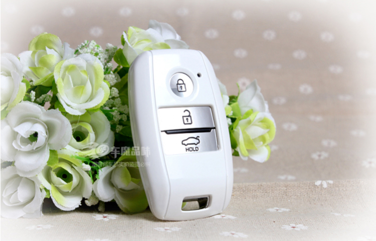 Siêu Thị 24h : KIA kinh doanh đủ mặt hàng . Siêu Thị 24h : KIA kinh doanh đủ mặt hàng .