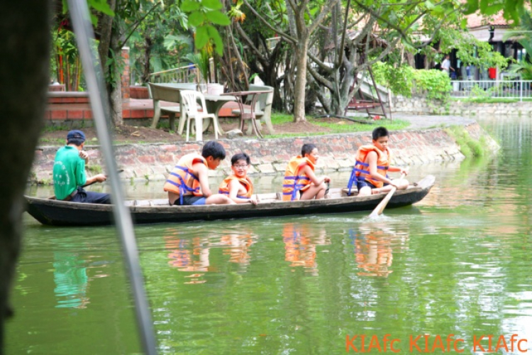 Vui chơi ngày 1.6.2014