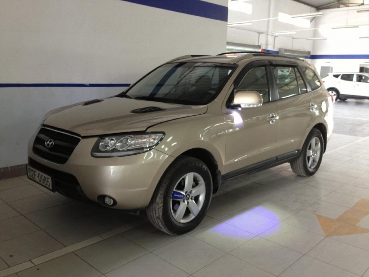 Xin ý kiến về xe Santafe nhập khẩu đời 2007