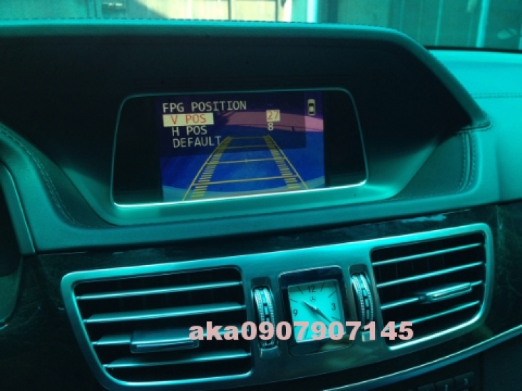 Cảm biến lùi của GLK 250 trễ quá Cảm biến lùi của GLK 250 trễ quá