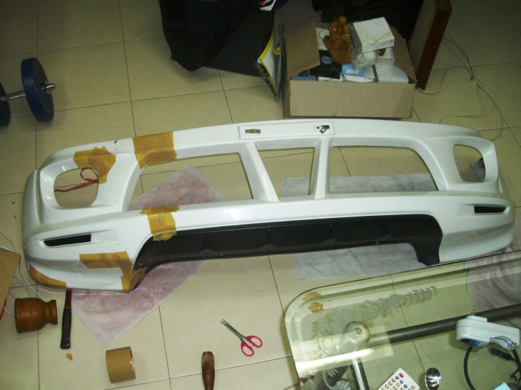 Hàn nhựa ABS cho ốp cản trước body kit Mitsubishi Pajero