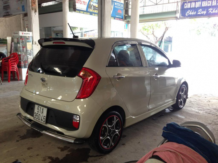 Body Lips Picanto cho bác nào quan tâm :) Body Lips Picanto cho bác nào quan tâm :)