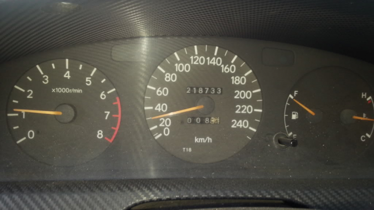 Toyota Corona 1992 - 1996 mắt híp đít bồng (Na béo ) Toyota Corona 1992 - 1996 mắt híp đít bồng (Na béo )