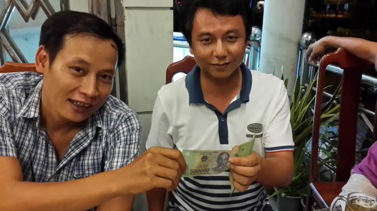 Tiệc ra mắt thành viên mới của FFC ngày 30/05/2014 tại nhà hàng Dìn ký Hồng Hà Tiệc ra mắt thành viên mới của FFC ngày 30/05/2014 tại nhà hàng Dìn ký Hồng Hà