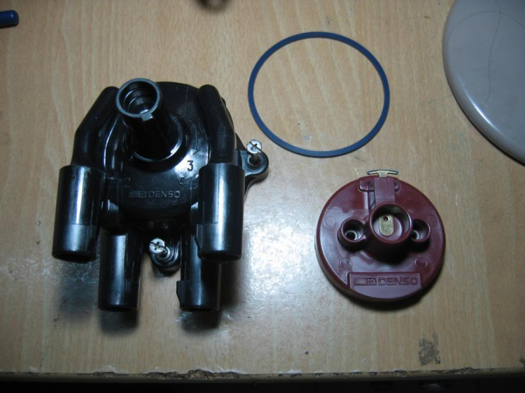 Mua nắp, rotor và ron bộ chia điện Mua nắp, rotor và ron bộ chia điện