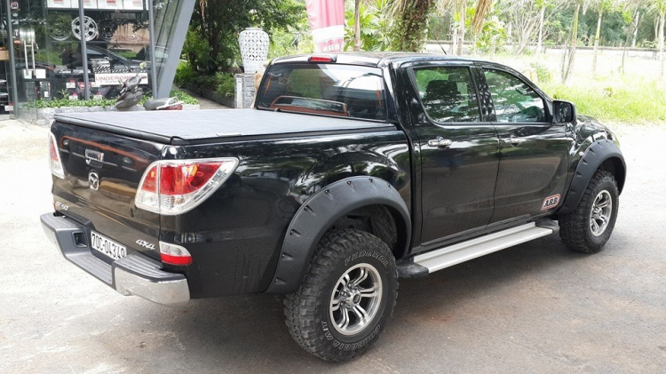 Mazda BT-50 Độ mâm và ốp dè