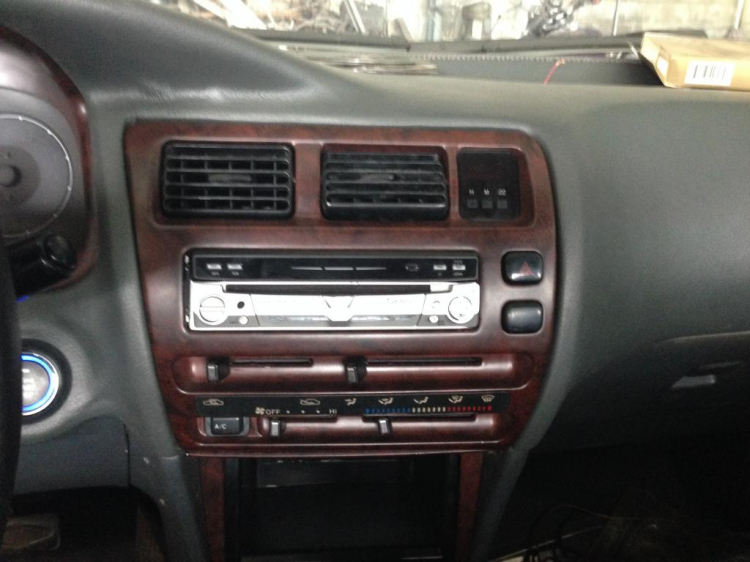 Toyota Corona 1992 - 1996 mắt híp đít bồng (Na béo ) Toyota Corona 1992 - 1996 mắt híp đít bồng (Na béo )