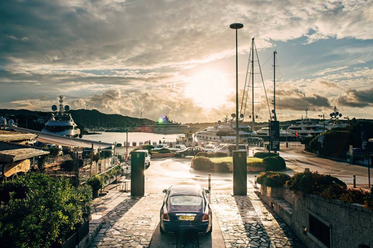 Triển lãm Rolls- Royce ở PORTO CERVO, SARDINIA