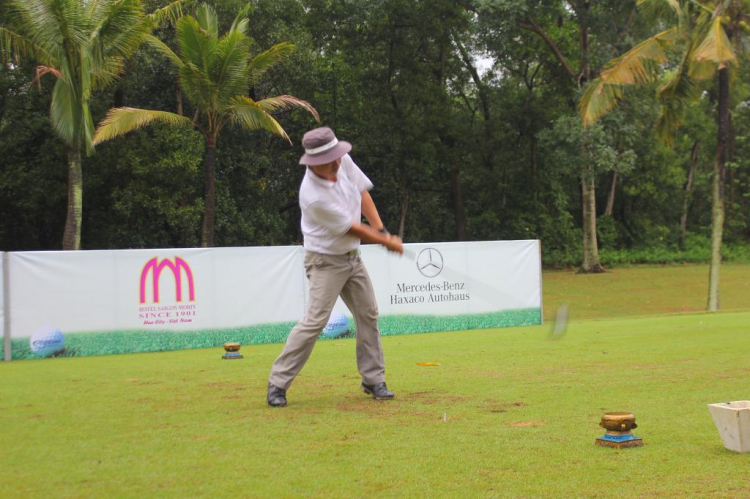 Haxaco đồng hành chương Golf Tournament 2014 cùng Saigontourist