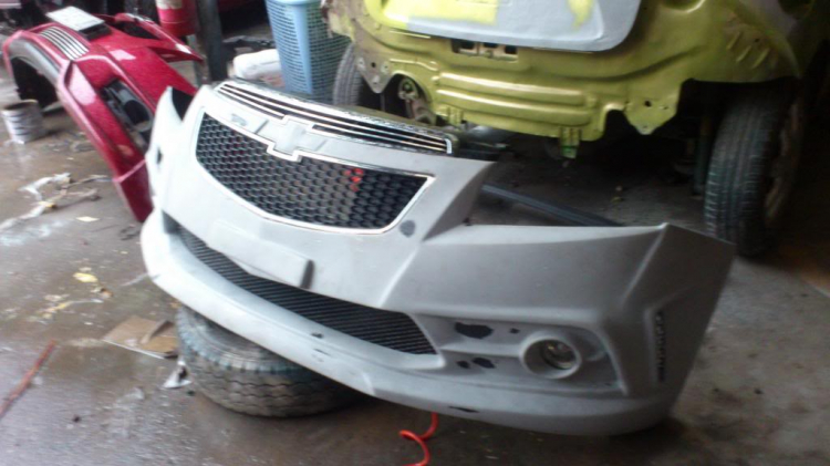 Xưởng độ Cruze,hình Tr 1,24,26 ,27,28 ,30, 31,33, 35.36,37,38,39,40,41,42 ,45 em cruze vàng cam độ Xưởng độ Cruze,hình Tr 1,24,26 ,27,28 ,30, 31,33, 35.36,37,38,39,40,41,42 ,45 em cruze vàng cam độ