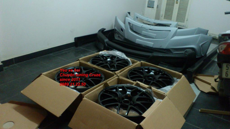yeu xe hoi/ Xưởng độ Cruze -Thêm 2 em Cruze lên cửa lambo cập nhật trang 1, 5 yeu xe hoi/ Xưởng độ Cruze -Thêm 2 em Cruze lên cửa lambo cập nhật trang 1, 5