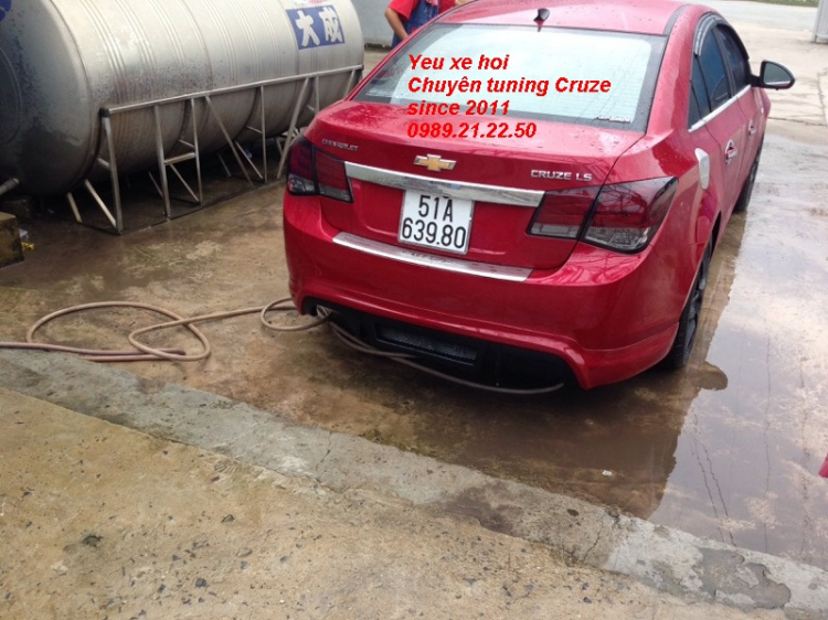 yeu xe hoi/ Xưởng độ Cruze -Thêm 2 em Cruze lên cửa lambo cập nhật trang 1, 5 yeu xe hoi/ Xưởng độ Cruze -Thêm 2 em Cruze lên cửa lambo cập nhật trang 1, 5