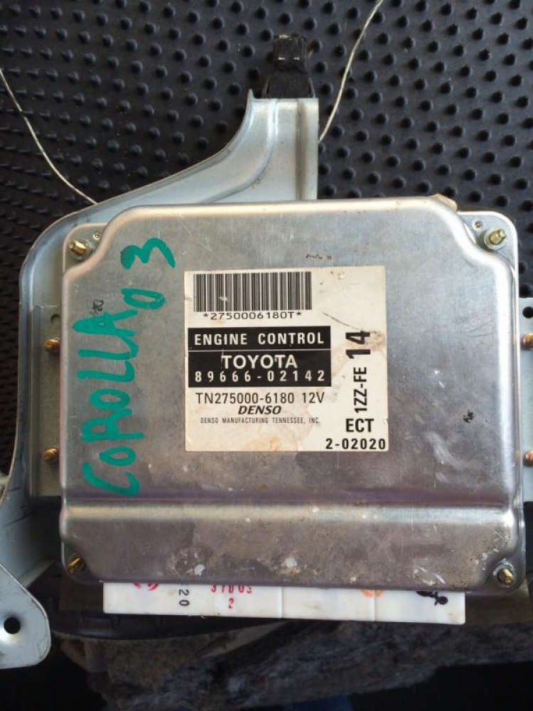 Toyota Corona 1992 - 1996 mắt híp đít bồng (Na béo ) Toyota Corona 1992 - 1996 mắt híp đít bồng (Na béo )
