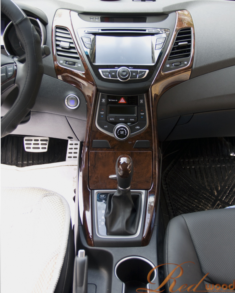 HCM - Chỗ ốp gỗ cho Altis HCM - Chỗ ốp gỗ cho Altis