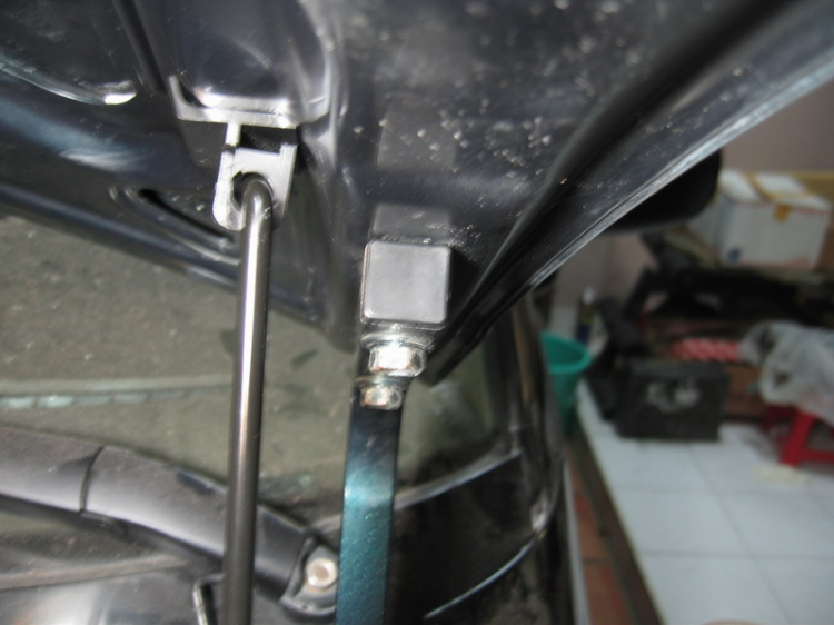 Previa 9X - Khổ vì yêu, Tập 2 Previa 9X - Khổ vì yêu, Tập 2