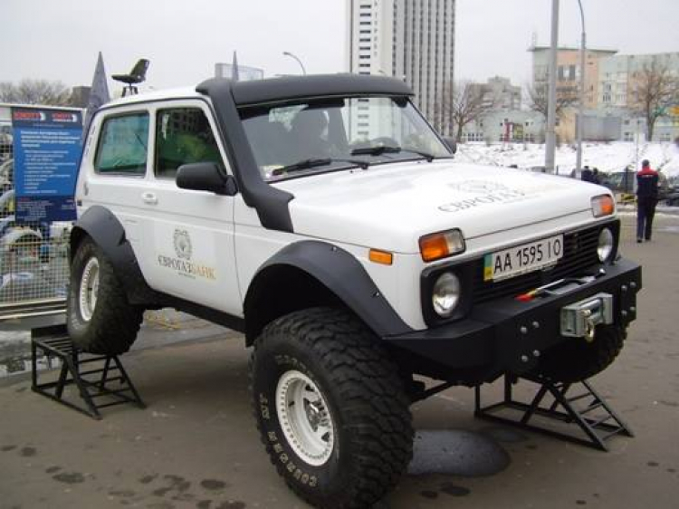 Lada Niva - Russian Range Rover (Phần 5)