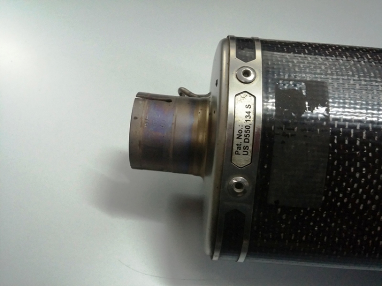 BÁN MOTO PKL YAMAHA R6 - 2011 MÀU TRẮNG BIỂN SỐ TP.HCM BÁN MOTO PKL YAMAHA R6 - 2011 MÀU TRẮNG BIỂN SỐ TP.HCM