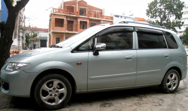 Giá của Mazda Premacy 2003?