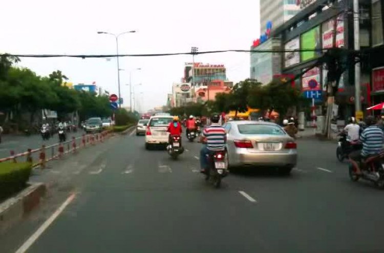 Những tình huống lái xe nên "Lưu ý" ! Những tình huống lái xe nên "Lưu ý" !