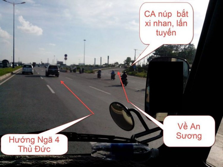XXX bắt bật xi nhan qua ngã ba khi đi thang XXX bắt bật xi nhan qua ngã ba khi đi thang