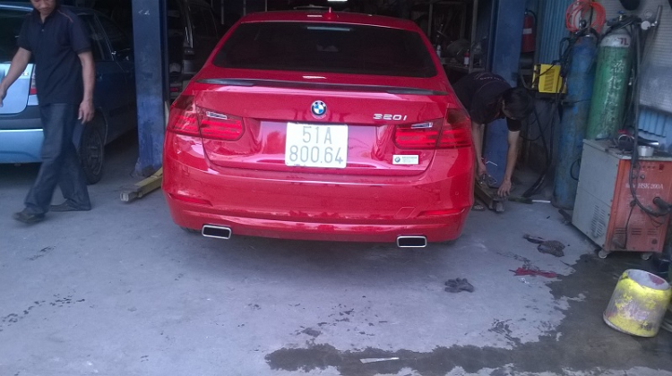 Pô cho xe BMW.