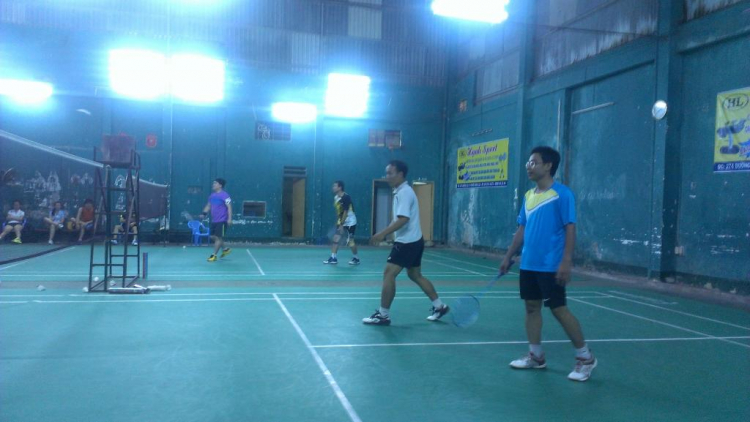 OS BADMINTON - KIAFC - Giao lưu gặp gỡ thứ 3-5 tại NVH LAO ĐỘNG - 18h - 21h