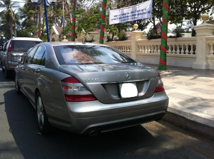 cho mình hỏi chút về Mercedes S-Class W221