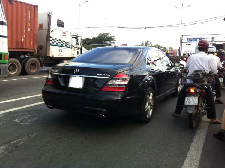 cho mình hỏi chút về Mercedes S-Class W221