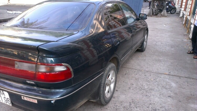 Toyota Corona 1992 - 1996 mắt híp đít bồng (Na béo ) Toyota Corona 1992 - 1996 mắt híp đít bồng (Na béo )