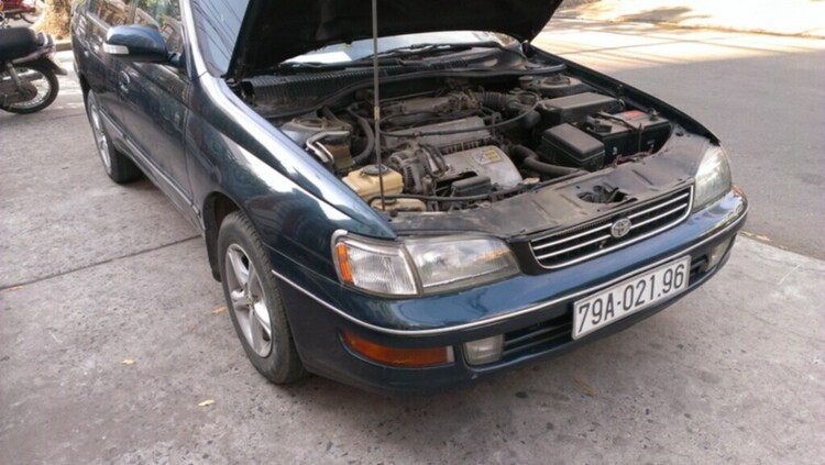 Toyota Corona 1992 - 1996 mắt híp đít bồng (Na béo )