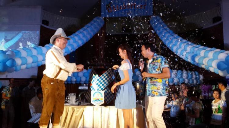 Đăng ký tham gia Lễ hội bia Oktoberfest hàng năm