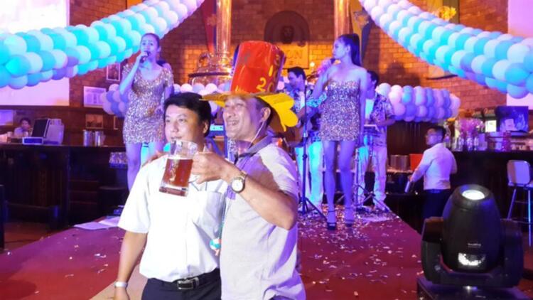 Đăng ký tham gia Lễ hội bia Oktoberfest hàng năm