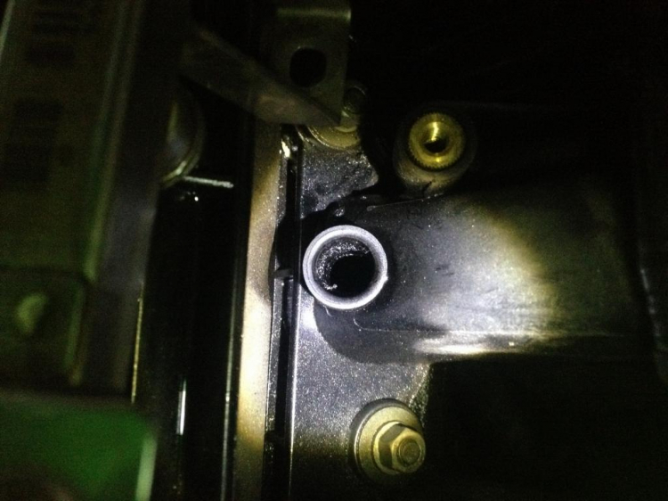 Khoe xe E46 mới mua + quá trình dọn xe. Khoe xe E46 mới mua + quá trình dọn xe.