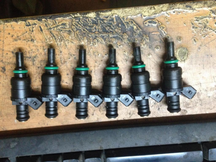 Khoe xe E46 mới mua + quá trình dọn xe. Khoe xe E46 mới mua + quá trình dọn xe.