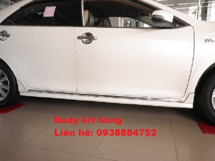 Toyota Camry sang trọng với bộ phụ kiện Uncle