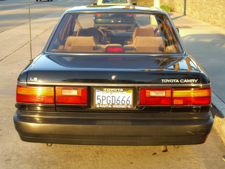 Anh em Camry 87-91 vô đây chơi Anh em Camry 87-91 vô đây chơi