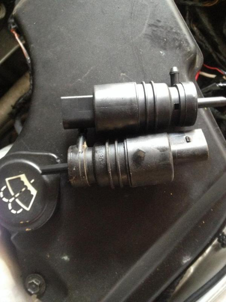 Khoe xe E46 mới mua + quá trình dọn xe. Khoe xe E46 mới mua + quá trình dọn xe.