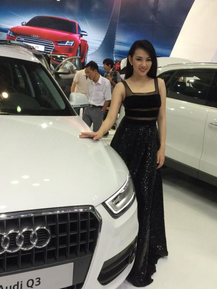 Mỹ nhân tràn ngập Vietnam Motor Show 2014