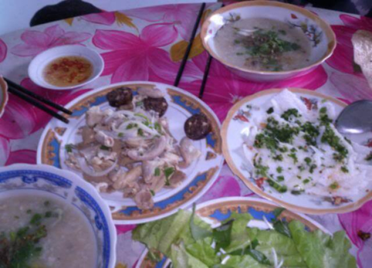 VỀ THĂM NHÀ