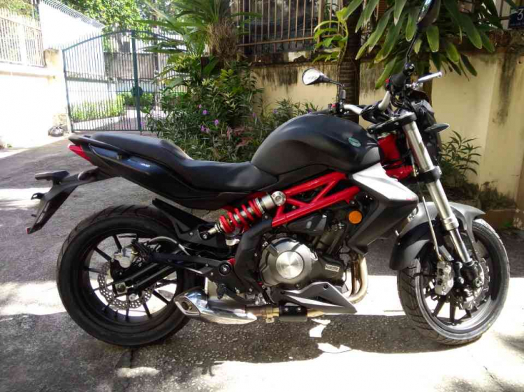 Sơn keo plasti dip công nghệ mới cho siêu xe - Thiệt là đau lòng Sơn keo plasti dip công nghệ mới cho siêu xe - Thiệt là đau lòng