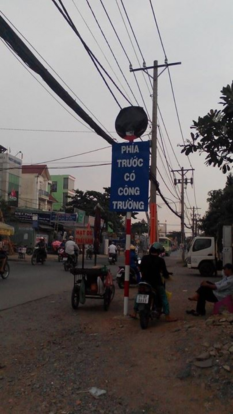 Đã cấm đường Đỗ Xuân Hợp