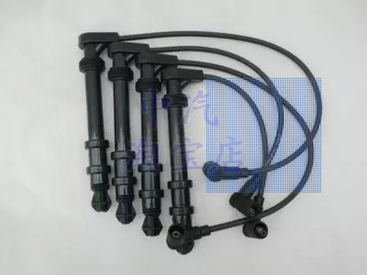 Thay dây bugi bị đứt cho Fiat Sienna 1.6 Thay dây bugi bị đứt cho Fiat Sienna 1.6