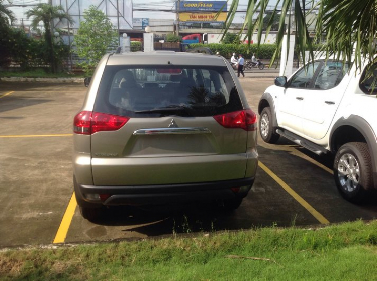Cảm Nhận Khi Lái Xe PSG 4WD AT 2014 Cảm Nhận Khi Lái Xe PSG 4WD AT 2014