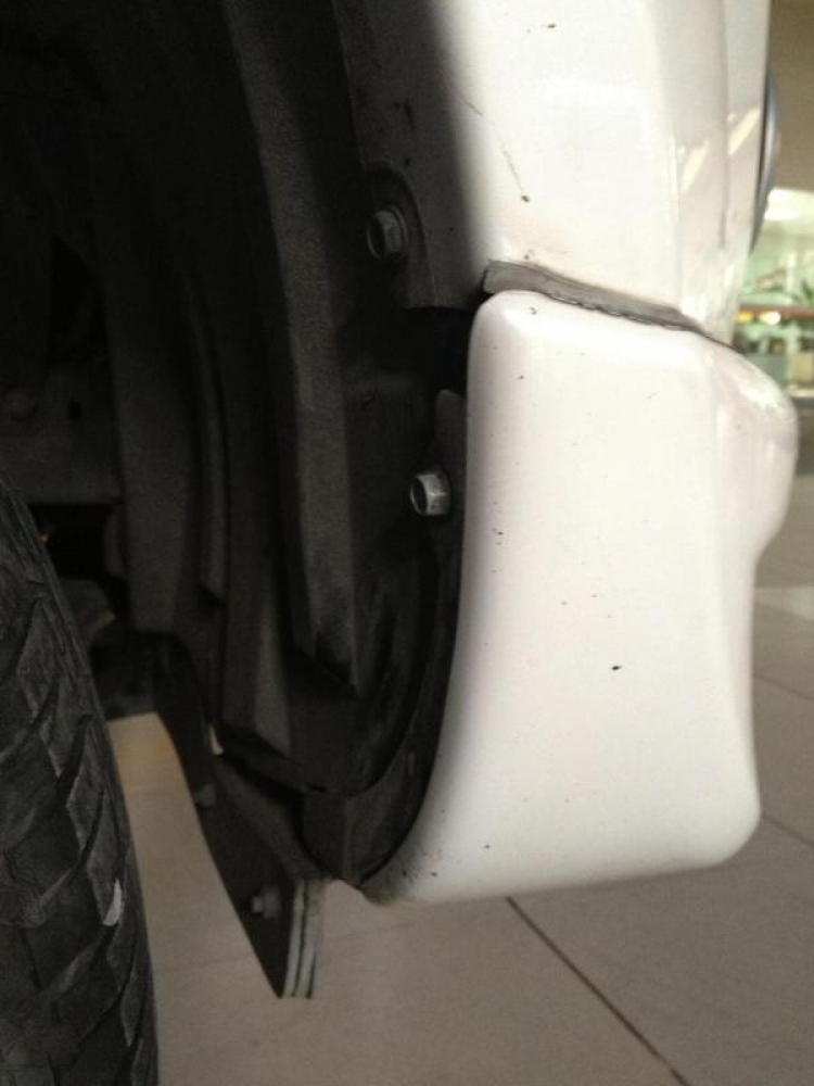 Chắn bùn gầm máy cho Pajero Sport Chắn bùn gầm máy cho Pajero Sport