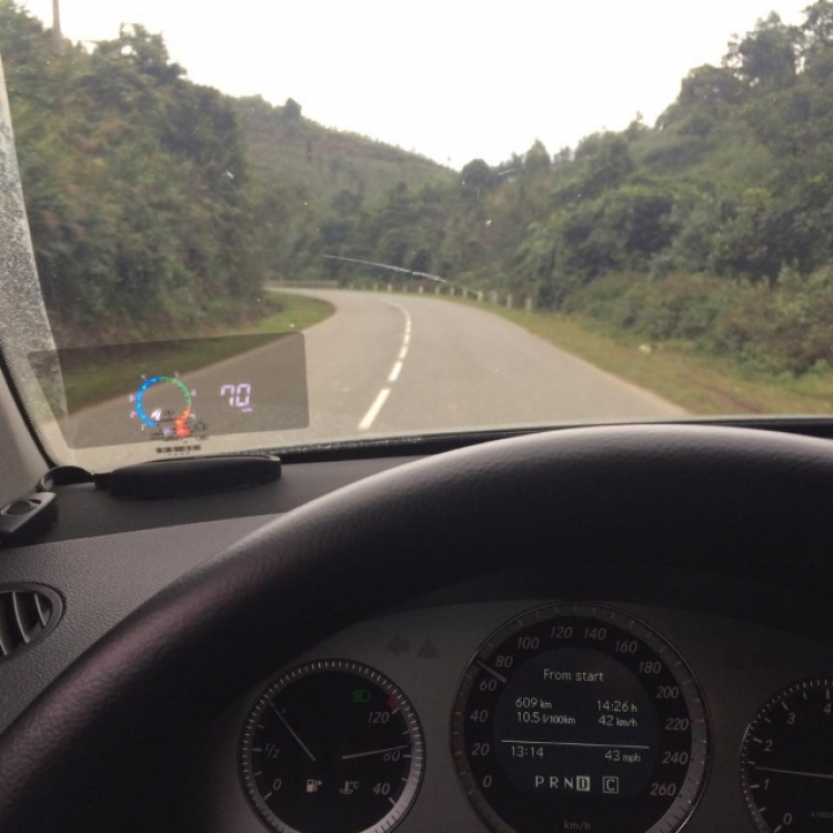 HUD cho Mercedes HUD cho Mercedes