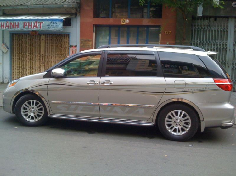 Tự hào là chiếc TOYOTA SIENNA LE duy nhất VN lắp và độ nhiều đồ chơi ! Tự hào là chiếc TOYOTA SIENNA LE duy nhất VN lắp và độ nhiều đồ chơi !