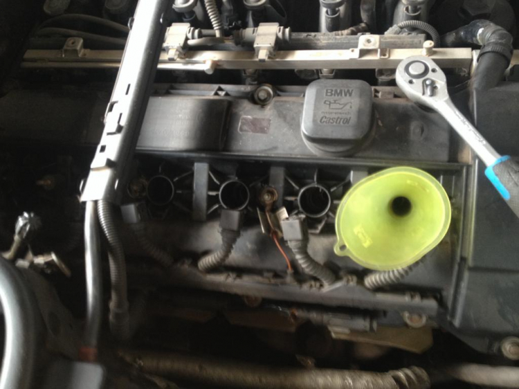Khoe xe E46 mới mua + quá trình dọn xe. Khoe xe E46 mới mua + quá trình dọn xe.