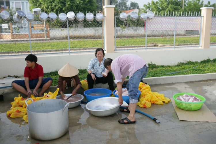 Xuân ấp áp tết yêu thương - Nồi thịt kho hột vịt.