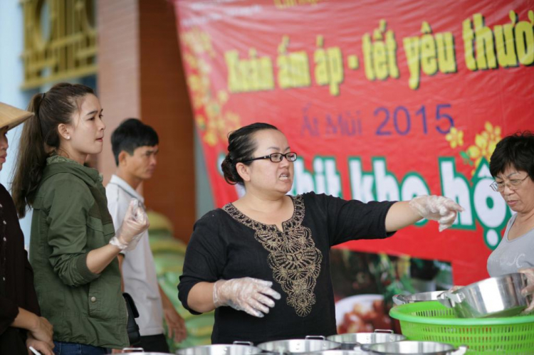 Xuân ấp áp tết yêu thương - Nồi thịt kho hột vịt. Xuân ấp áp tết yêu thương - Nồi thịt kho hột vịt.