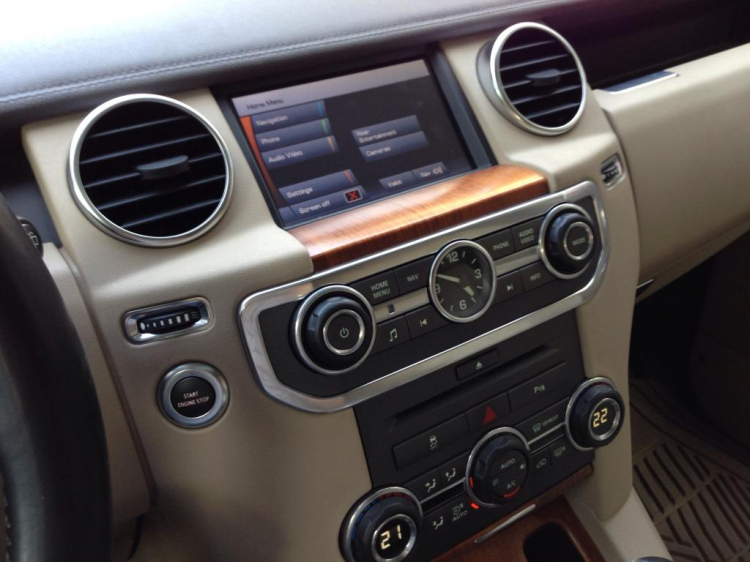 Land Rover Việt Nam lần đầu tổ chức trải nghiệm xe cho khách VIP Land Rover Việt Nam lần đầu tổ chức trải nghiệm xe cho khách VIP